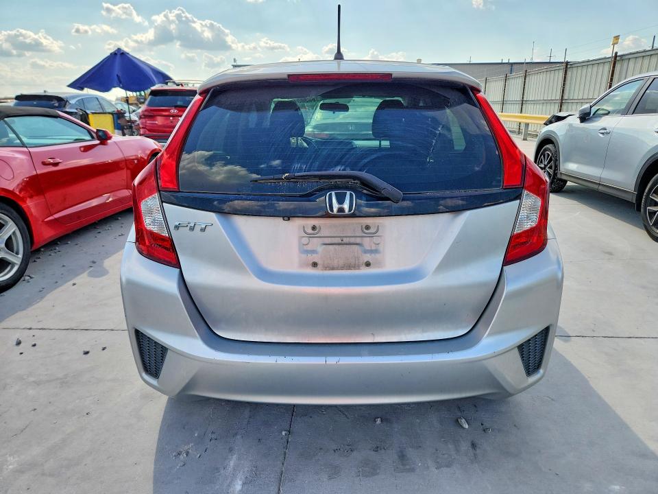 68306176 :رقم المزاد ، JHMGK5H54GX015526 vin ، 2016 Honda Fit مزاد بيع
