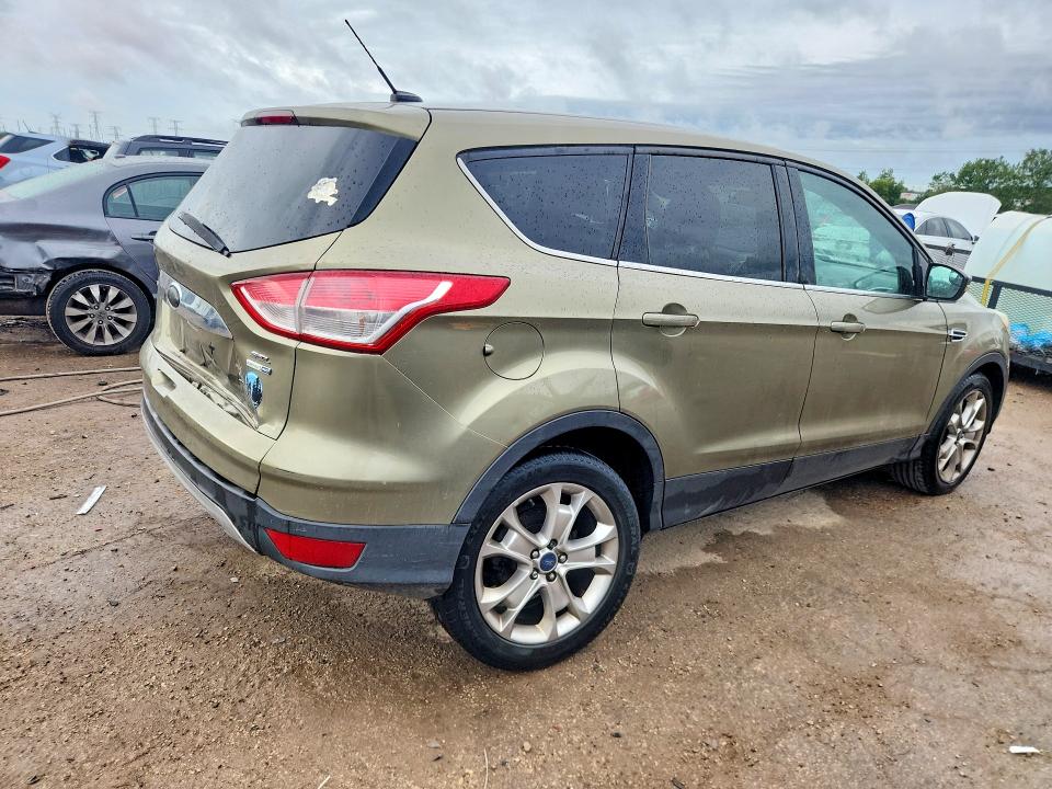 2013 Ford Escape მანქანა იყიდება აუქციონზე, vin: 1FMCU9H95DUD78351, აუქციონის ნომერი: 68014076