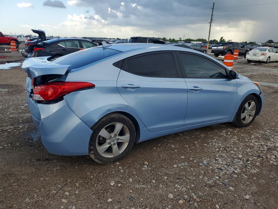 68248156 :رقم المزاد ، KMHDH4AE4DU666235 vin ، 2013 Hyundai Elantra مزاد بيع