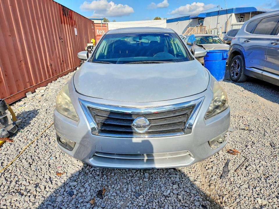 2015 Nissan Altima მანქანა იყიდება აუქციონზე, vin: 1N4AL3APXFC482885, აუქციონის ნომერი: 69979176