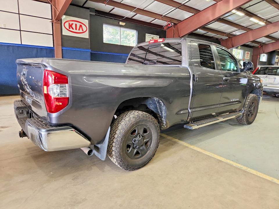 2017 Toyota Tundra მანქანა იყიდება აუქციონზე, vin: 5TFUM5F16HX070432, აუქციონის ნომერი: 69323296