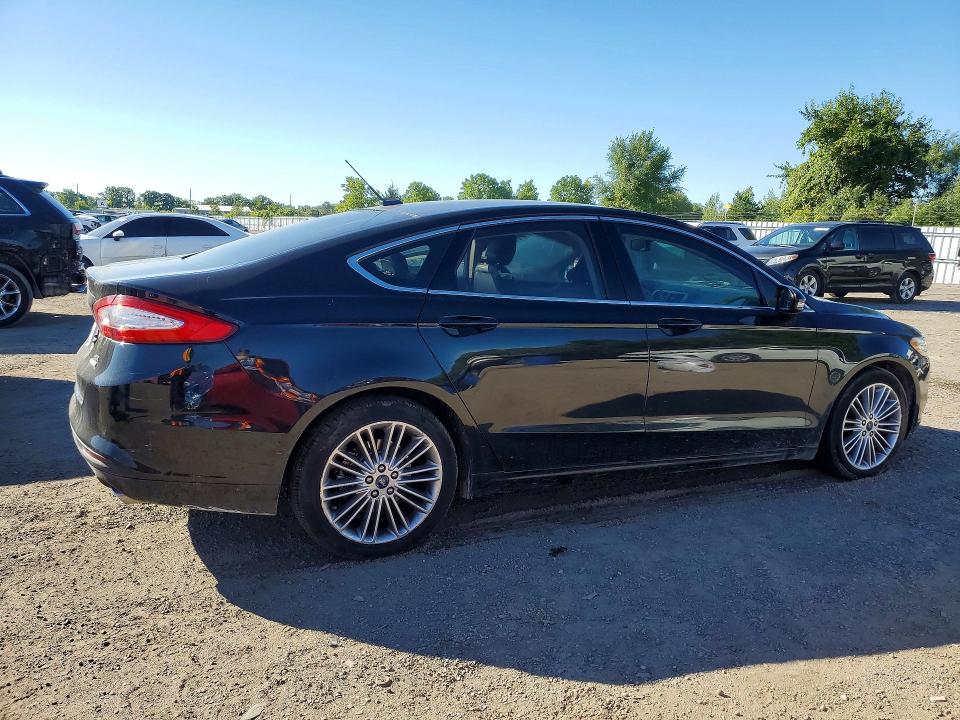 69549596 :رقم المزاد ، 1FA6P0HD8F5119624 vin ، 2015 Ford Fusion مزاد بيع