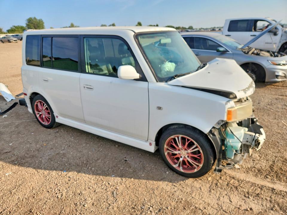 67541066 :رقم المزاد ، JTLKT324564099907 vin ، 2006 Scion Xb مزاد بيع