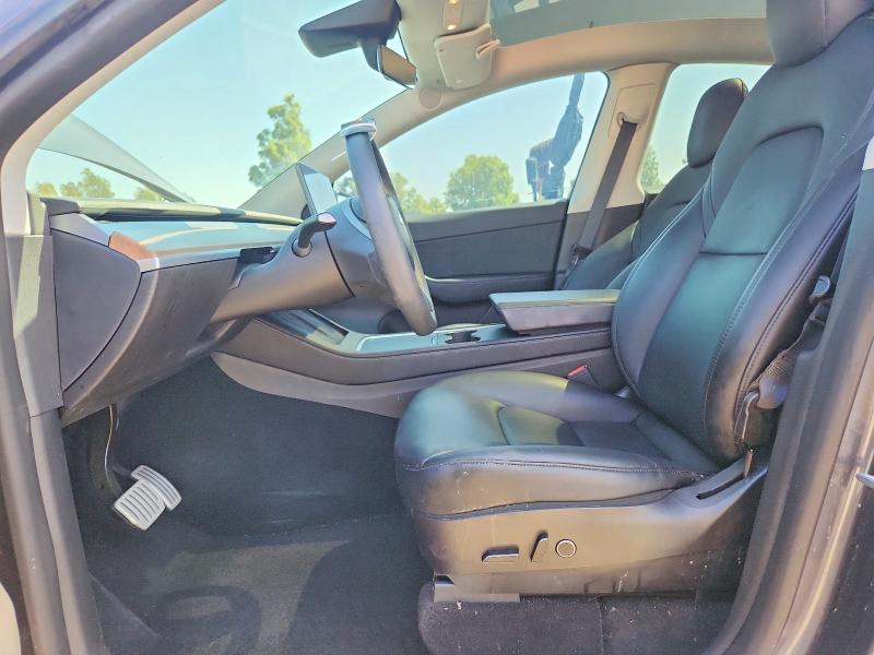 2022 Tesla Model Y მანქანა იყიდება აუქციონზე, vin: 7SAYGDEF8NF439512, აუქციონის ნომერი: 69395136