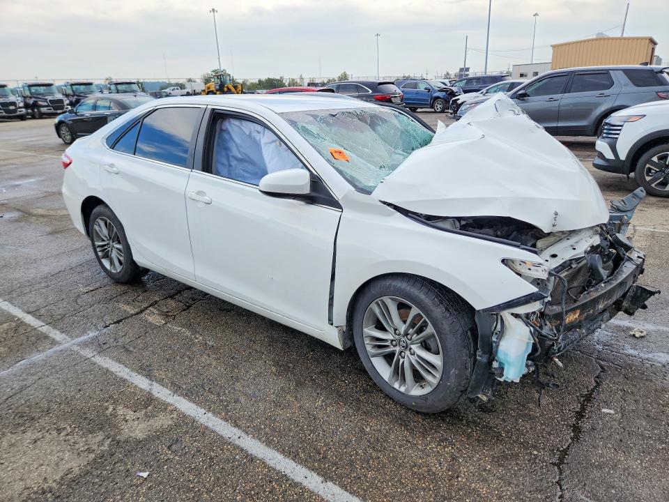 Aukcja sprzedaży 2015 Toyota Camry, vin: 4T1BF1FK9FU972926, numer aukcji: 69149256