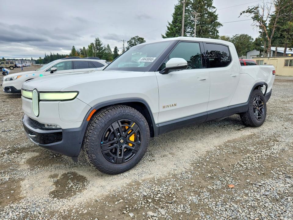 Auction sale of the 2023 Rivian R1t, vin: 7FCTGAAA9PN019398, lot number: 69649046