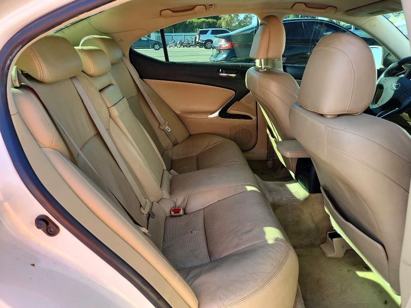 68571196 :رقم المزاد ، JTHBK262765014415 vin ، 2006 Lexus Is مزاد بيع