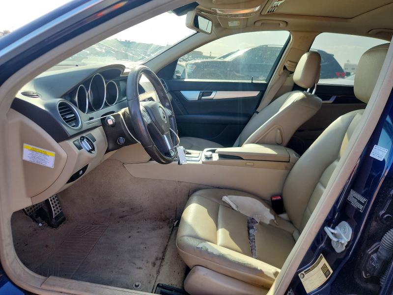 2013 Mercedes-benz C მანქანა იყიდება აუქციონზე, vin: WDDGF8AB6DR242200, აუქციონის ნომერი: 69195926