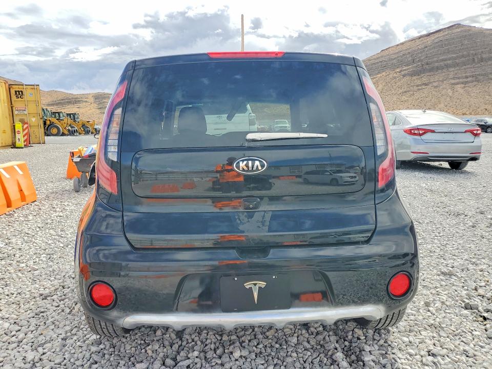 Продаж на аукціоні авто 2020 Kia Soul, vin: KNDJP3A54K7686176, номер лоту: 69957286