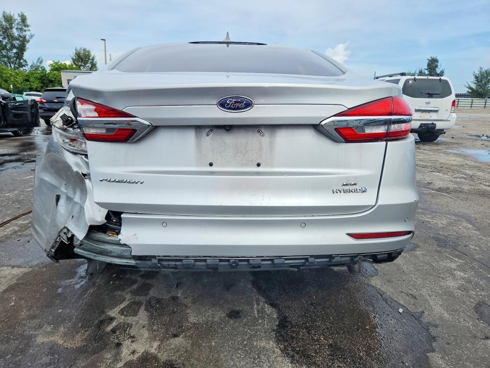 Продажа на аукционе авто 2019 Ford Fusion, vin: 3FA6P0LU0KR127652, номер лота: 68544656