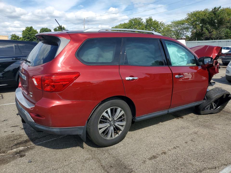 68760676 :رقم المزاد ، 5N1DR2MM0HC659251 vin ، 2017 Nissan Pathfinder مزاد بيع