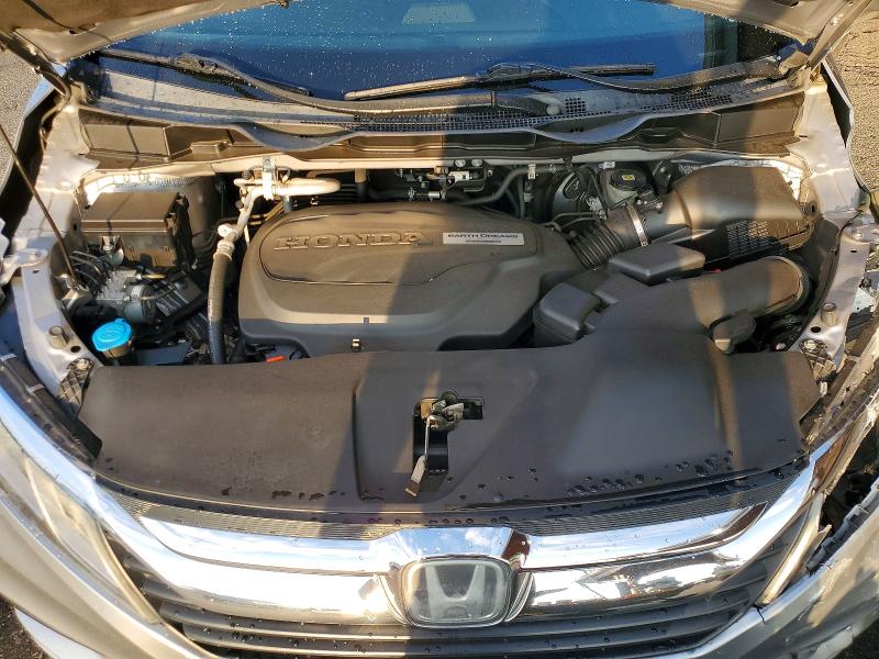 69770486 :رقم المزاد ، 5FNRL6H78KB003557 vin ، 2019 Honda Odyssey مزاد بيع