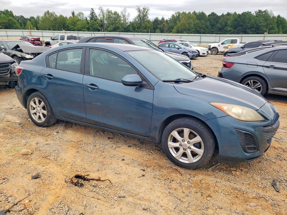 70076716 :رقم المزاد ، JM1BL1VF0B1447931 vin ، 2011 Mazda 3 مزاد بيع