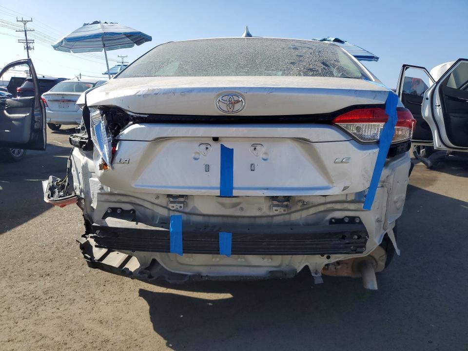 69412976 :رقم المزاد ، 5YFEPMAE1MP164422 vin ، 2021 Toyota Corolla مزاد بيع