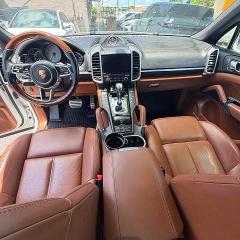 Aukcja sprzedaży 2017 Porsche Cayenne, vin: WP1AE2A26HLA70970, numer aukcji: 71175806