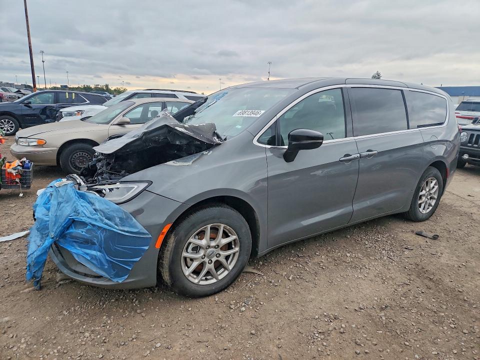 Продаж на аукціоні авто 2025 Chrysler Pacifica, vin: 2C4RC1BG5SR504762, номер лоту: 69813946
