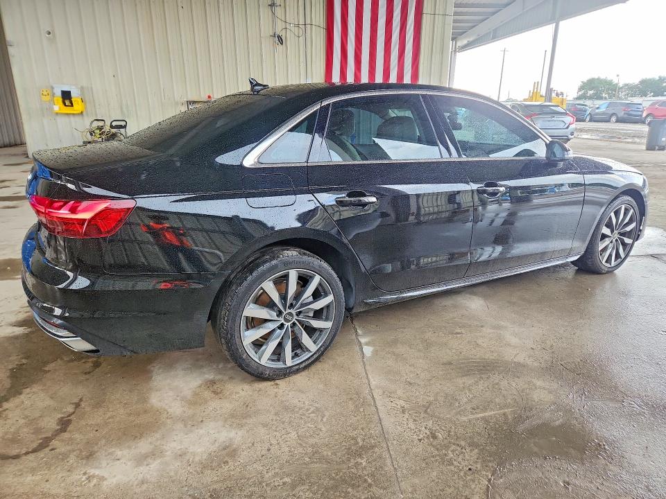 Aukcja sprzedaży 2022 Audi A4, vin: WAUABAF48NN014024, numer aukcji: 67309316