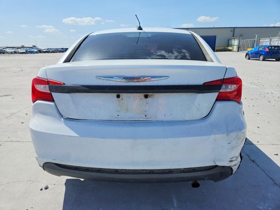 Продажа на аукционе авто 2013 Chrysler 200, vin: 1C3CCBBB2DN672475, номер лота: 68378036