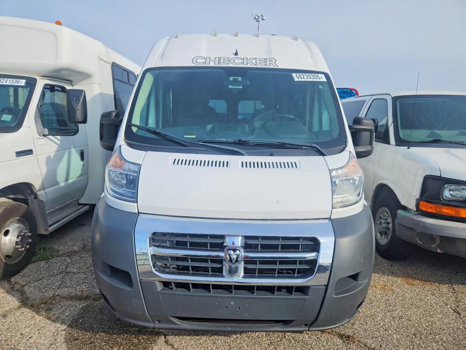 68239306 :رقم المزاد ، 3C6TRVPG2GE133239 vin ، 2016 Ram Promaster 2500 مزاد بيع