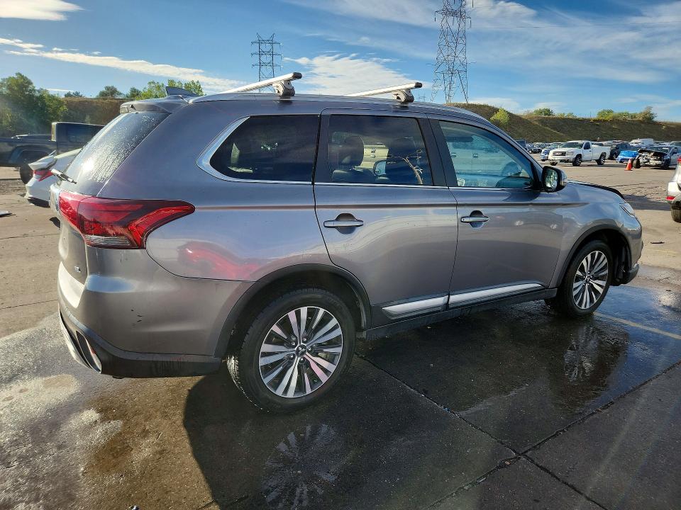 2020 Mitsubishi Outlander მანქანა იყიდება აუქციონზე, vin: JA4AD3A30LJ001547, აუქციონის ნომერი: 69225756