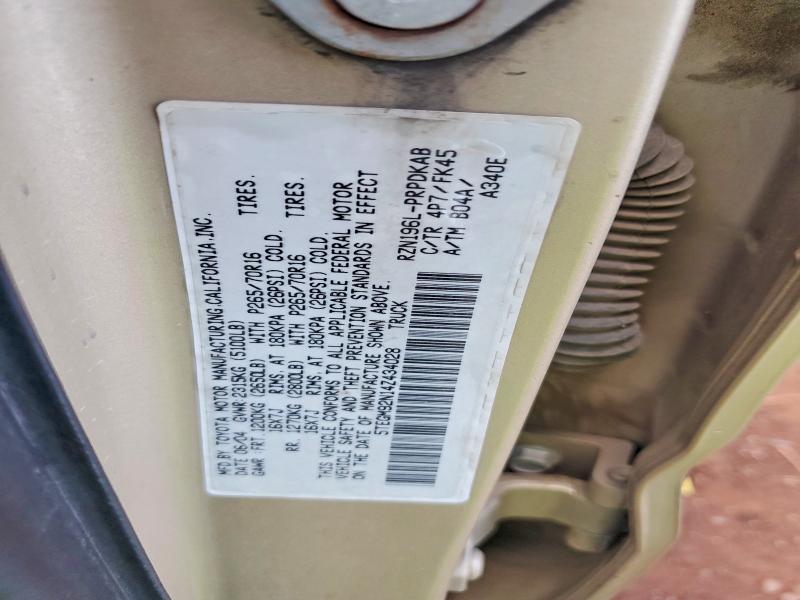 70957426 :رقم المزاد ، 5TEGM92N14Z434028 vin ، 2004 Toyota Tacoma مزاد بيع