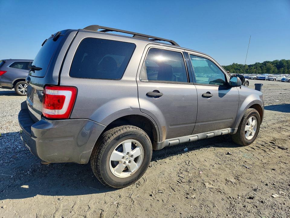 Продаж на аукціоні авто 2009 Ford Escape, vin: 1FMCU03789KA14882, номер лоту: 69629736