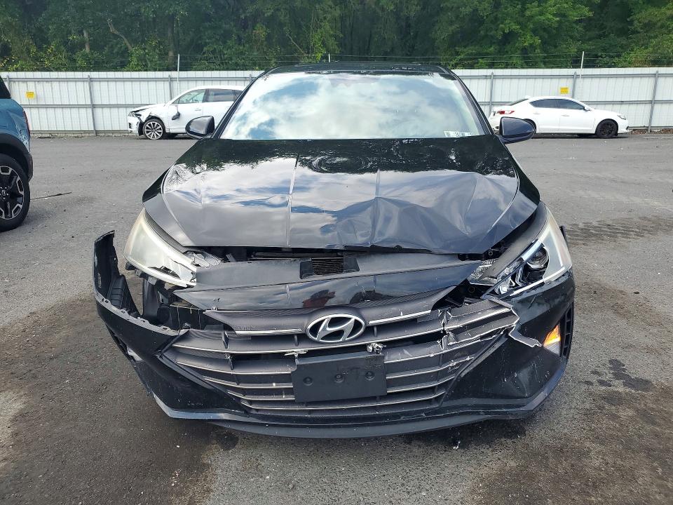 Продаж на аукціоні авто 2019 Hyundai Elantra, vin: KMHD84LF9KU806489, номер лоту: 67421736