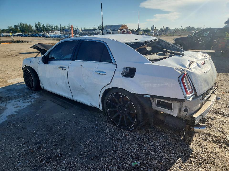 2013 Chrysler 300c მანქანა იყიდება აუქციონზე, vin: 2C3CCAET5DH675720, აუქციონის ნომერი: 68772526