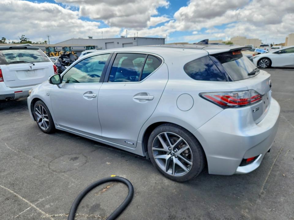 67073186 :رقم المزاد ، JTHKD5BH1F2246631 vin ، 2015 Lexus Ct مزاد بيع