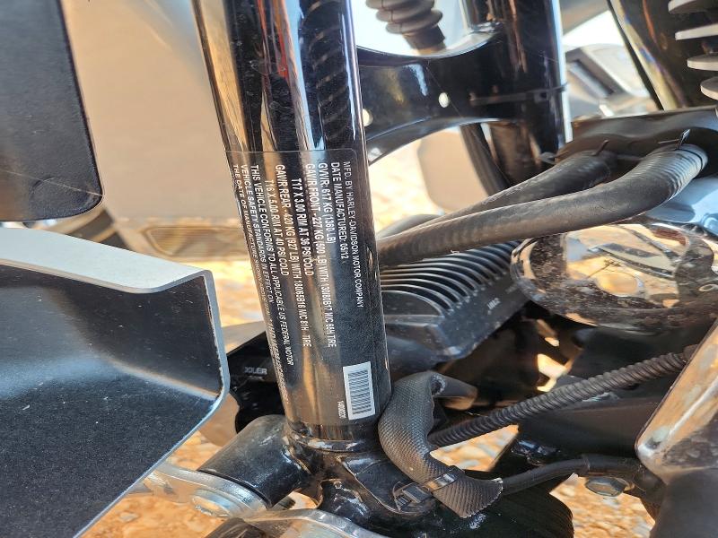 69004516 :رقم المزاد ، 1HD1KEM12CB685558 vin ، 2012 Harley-davidson Flhtk مزاد بيع