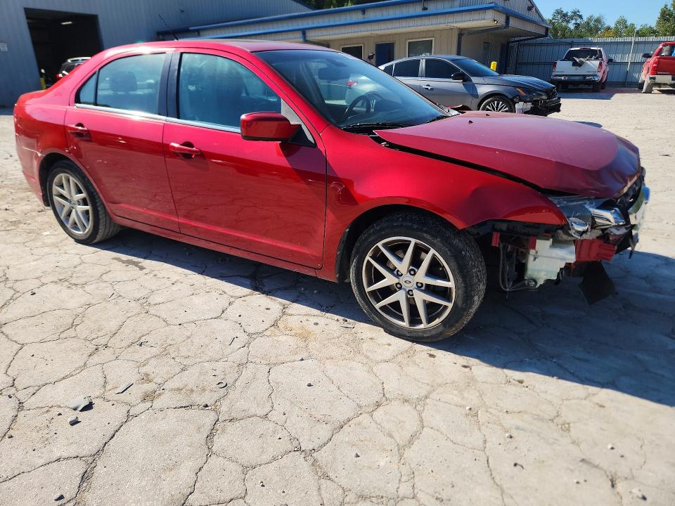 68835966 :رقم المزاد ، 3FAHP0JA5CR338641 vin ، 2012 Ford Fusion مزاد بيع