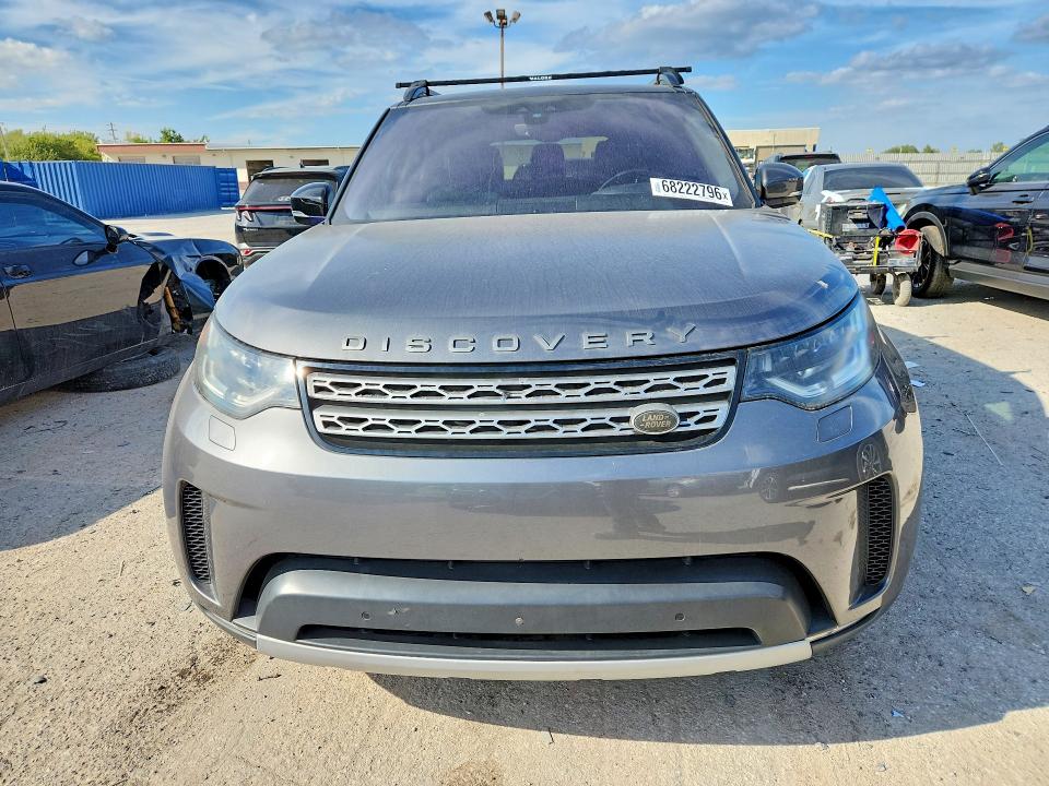 68222796 :رقم المزاد ، SALRRBBV5HA042504 vin ، 2017 Land Rover Discovery مزاد بيع