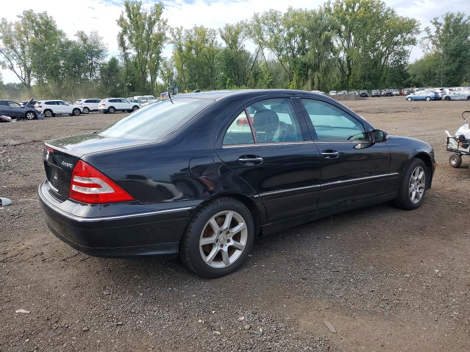 2007 Mercedes-benz C მანქანა იყიდება აუქციონზე, vin: WDBRF92H57F883757, აუქციონის ნომერი: 65693756