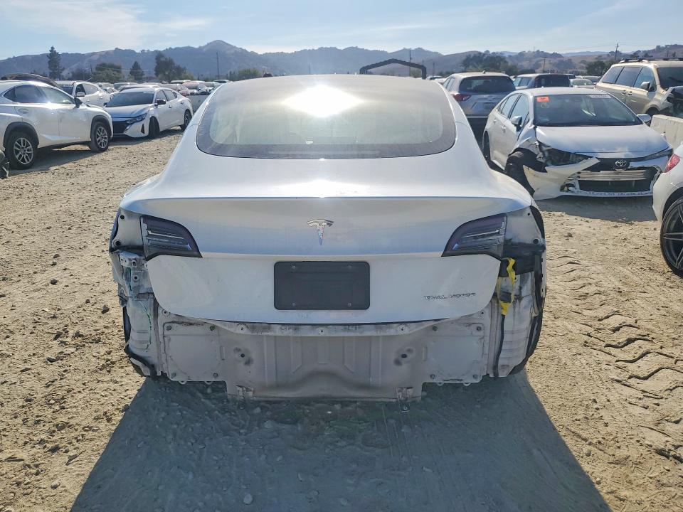 2020 Tesla Model 3 მანქანა იყიდება აუქციონზე, vin: 5YJ3E1EB4LF640474, აუქციონის ნომერი: 70467506