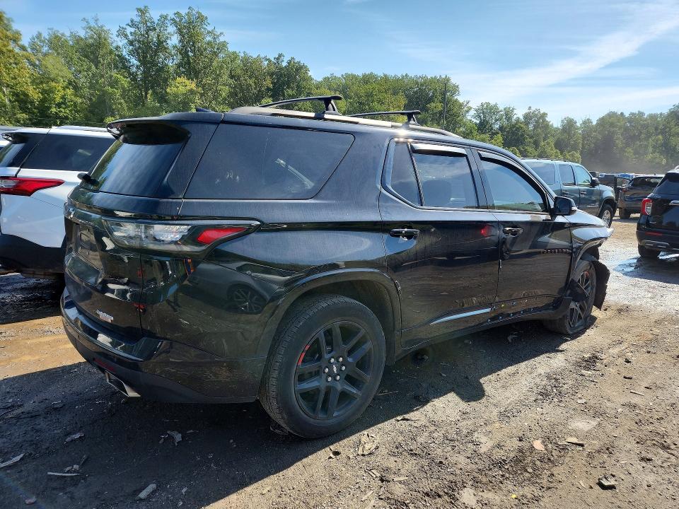 68182076 :رقم المزاد ، 1GNERKKW2JJ188354 vin ، 2018 Chevrolet Traverse مزاد بيع