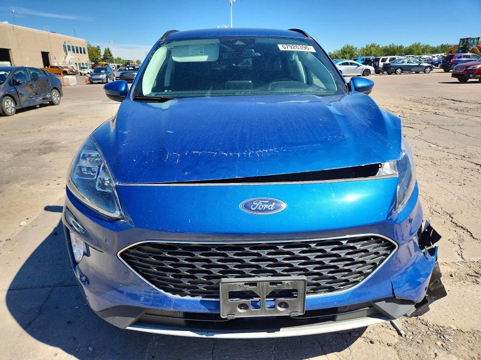 2022 Ford Escape მანქანა იყიდება აუქციონზე, vin: 1FMCU0DZXNUA16339, აუქციონის ნომერი: 67926396