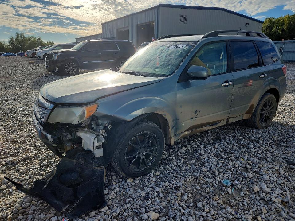 Продажа на аукционе авто 2011 Subaru Forester, vin: JF2SHBDC5BH739128, номер лота: 69748436