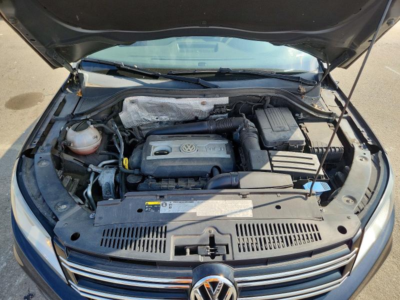 69204536 :رقم المزاد ، WVGSV7AX2HK005078 vin ، 2017 Volkswagen Tiguan مزاد بيع