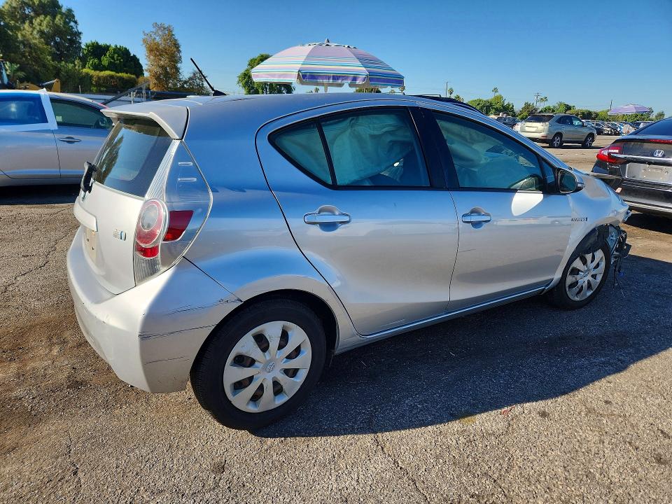 2012 Toyota Prius C მანქანა იყიდება აუქციონზე, vin: JTDKDTB37C1505750, აუქციონის ნომერი: 68685946