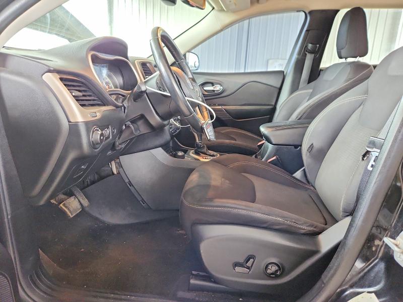 70438476 :رقم المزاد ، 1C4PJMCB1FW665544 vin ، 2015 Jeep Cherokee مزاد بيع