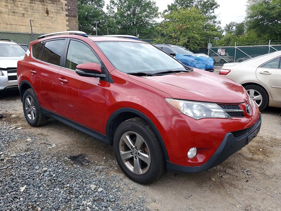 2015 Toyota Rav4 მანქანა იყიდება აუქციონზე, vin: JTMRFREV0FD129470, აუქციონის ნომერი: 69578536