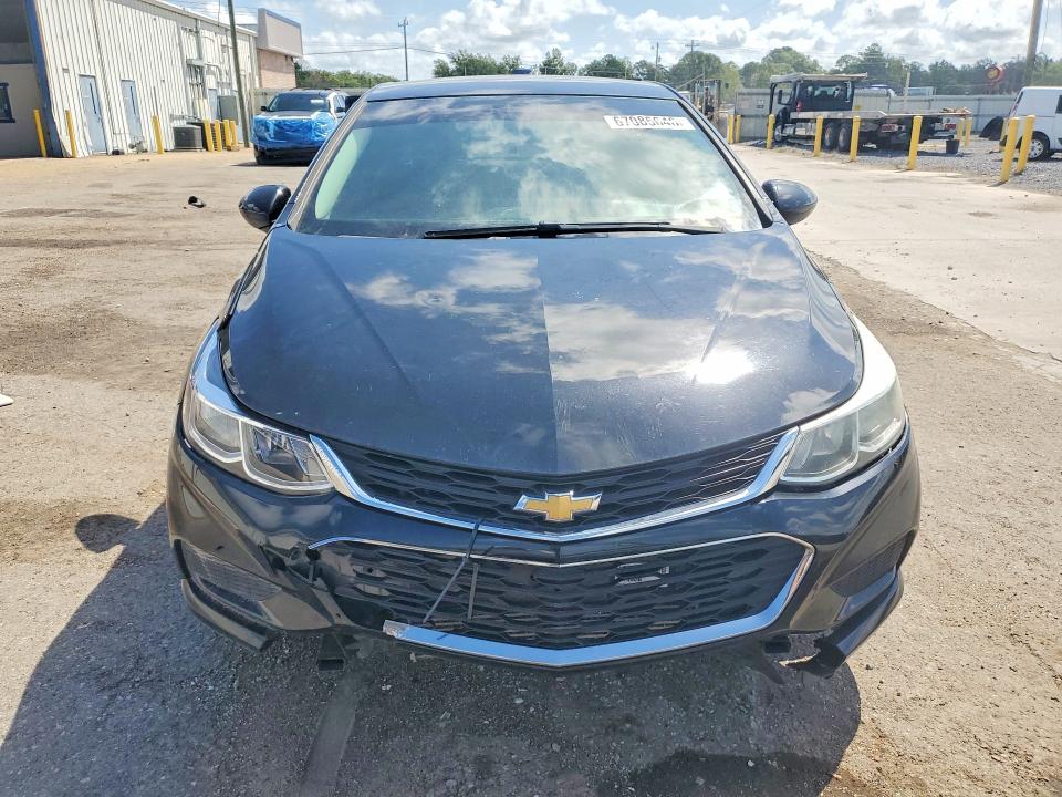 67086646 :رقم المزاد ، 1G1BC5SM8H7262681 vin ، 2007 Chevrolet Cruze مزاد بيع