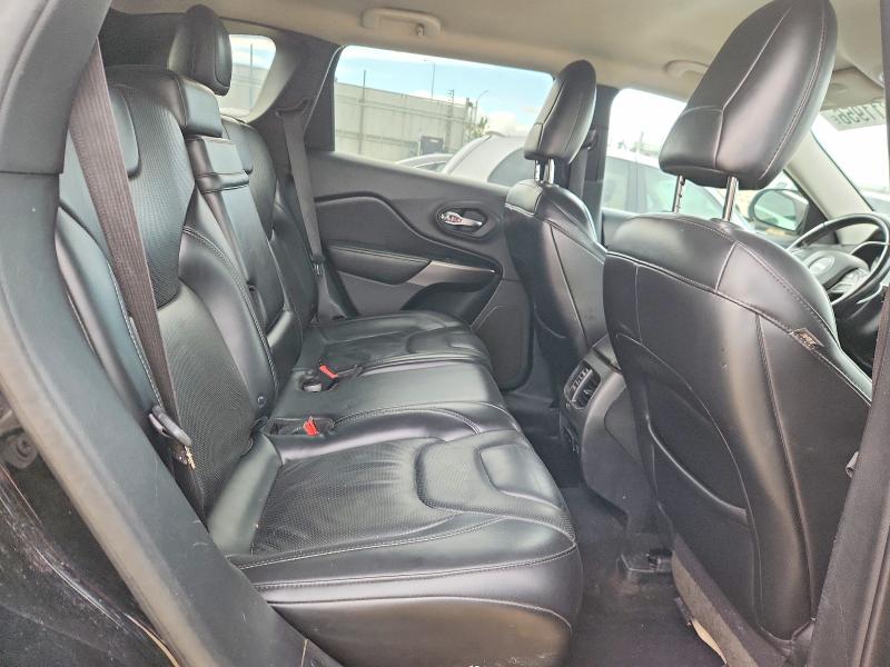 Auction sale of the 2019 Jeep Cherokee, vin: 1C4PJMDXXKD278992, lot number: 67811956