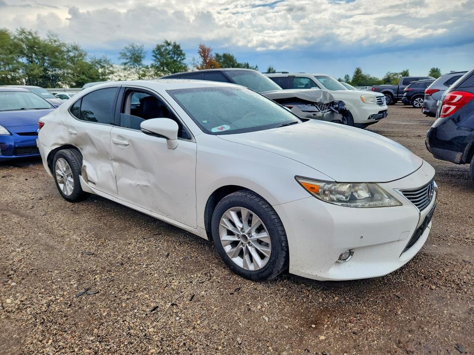 Продажа на аукционе авто 2015 Lexus Es, vin: JTHBW1GG2F2090781, номер лота: 68385646