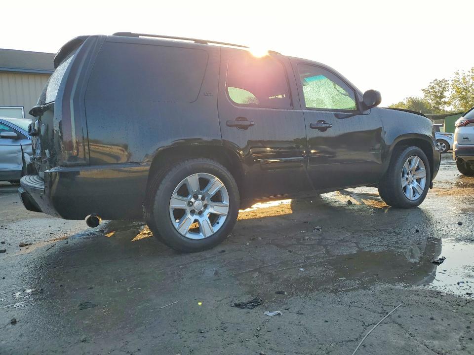 67486256 :رقم المزاد ، 1GNSKCE04DR268281 vin ، 2013 Chevrolet Tahoe مزاد بيع