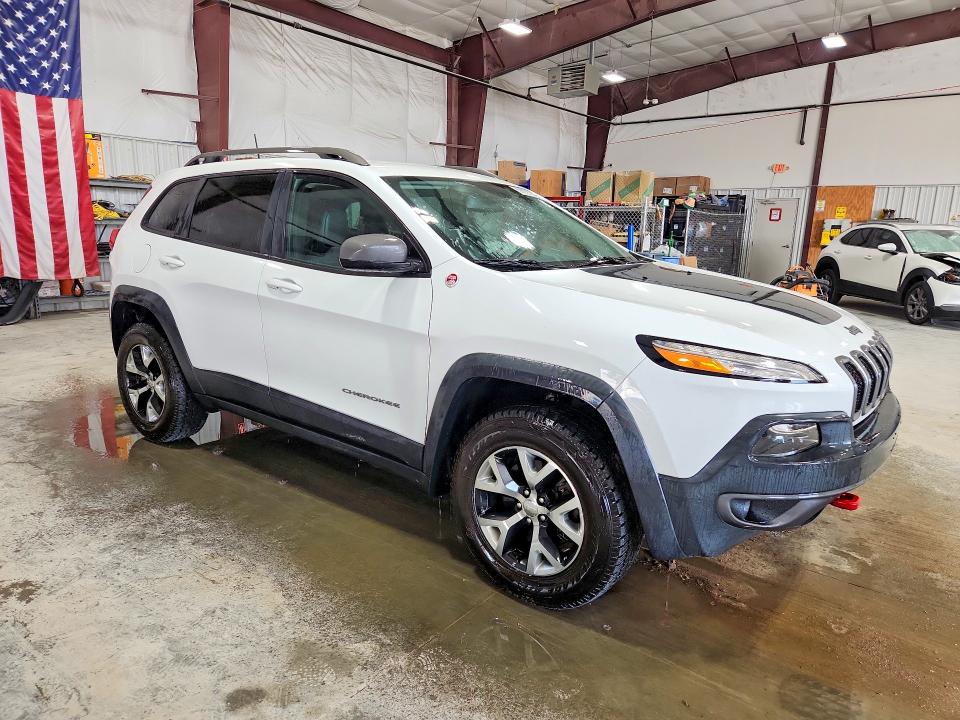 68035146 :رقم المزاد ، 1C4PJMBS3GW361683 vin ، 2016 Jeep Cherokee مزاد بيع