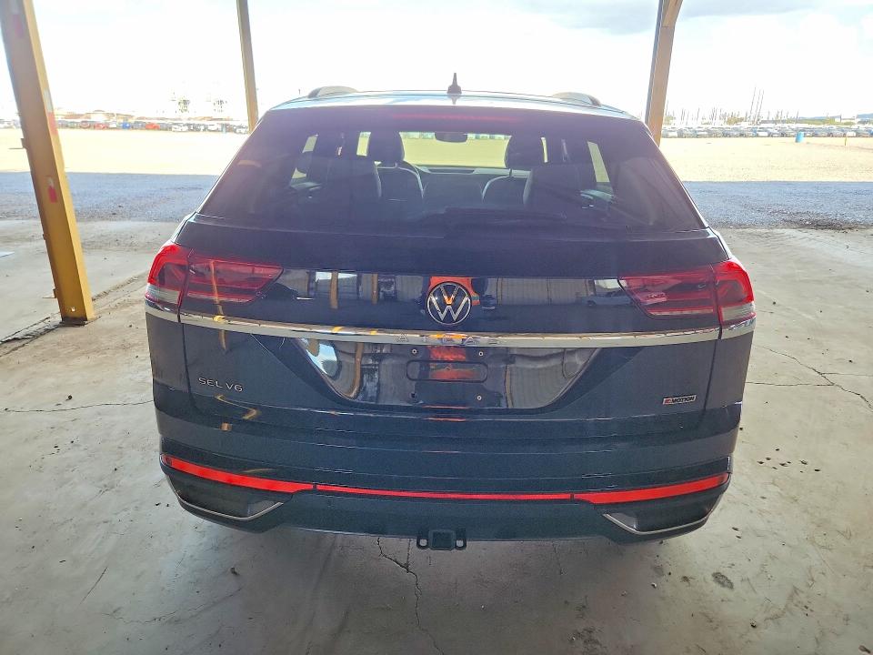 Продажа на аукционе авто 2021 Volkswagen Atlas Cross Sport, vin: 1V2BE2CA3MC216132, номер лота: 68981116