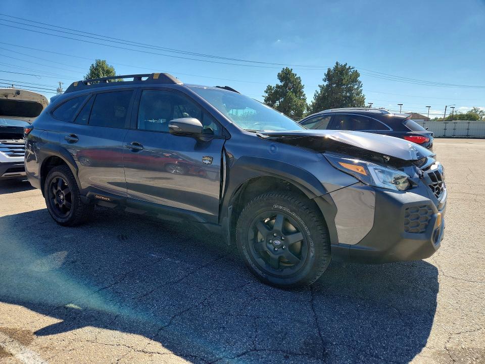 2025 Subaru Outback მანქანა იყიდება აუქციონზე, vin: 4S4BTGUD4S3177864, აუქციონის ნომერი: 70854856