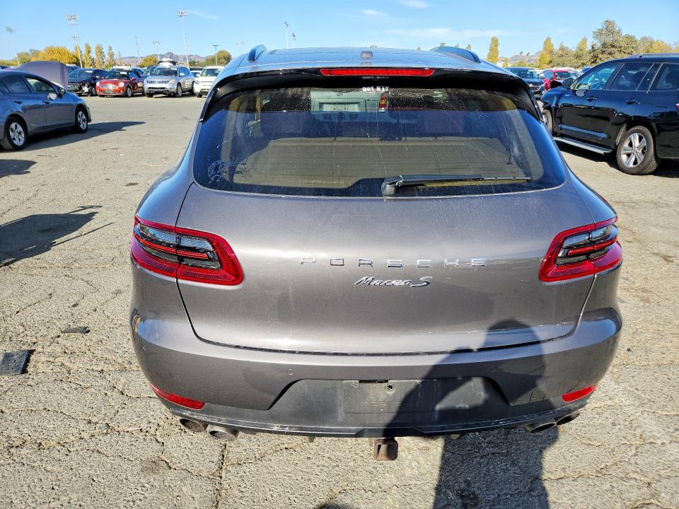 68087516 :رقم المزاد ، WP1AB2A51GLB44619 vin ، 2016 Porsche Macan مزاد بيع