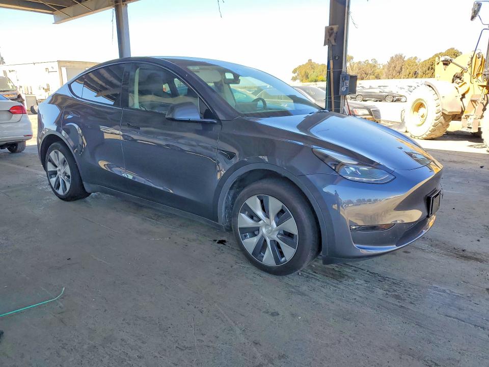 2023 Tesla Model Y მანქანა იყიდება აუქციონზე, vin: 7SAYGDEE1PF879470, აუქციონის ნომერი: 71185516